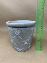 Load image into Gallery viewer, Carved Bee Pot